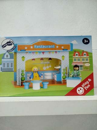 Restaurante Madera Small Foot