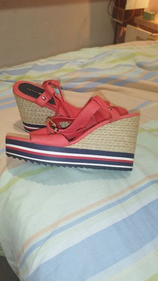 Sandalias Tommy Hilfiger rojas 38,5