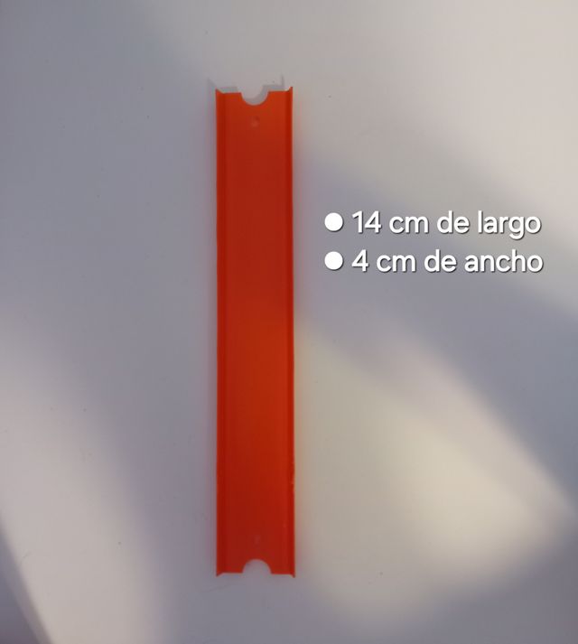 15 Pistas Hot Wheels - una de 14cm & 14 de  35cm