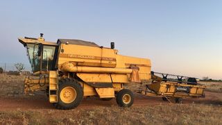 Cosechadora New Holland TX32 - Piezas