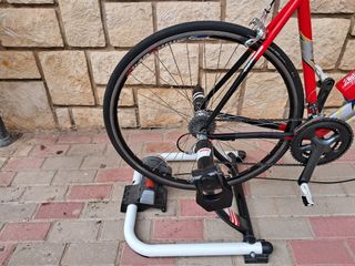 Bicicleta Carretera BH Oquina Talla 56 con rodillo