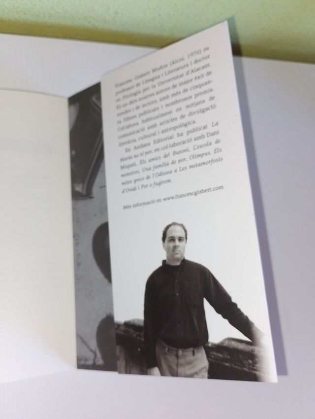 Libro Tot O Res de Francesc Gisbert en valenciano