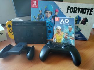 Nintendo Switch Fortnite + AO Tennis 2