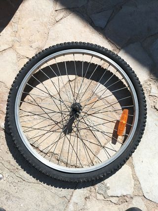 Rueda delantera bici 24"