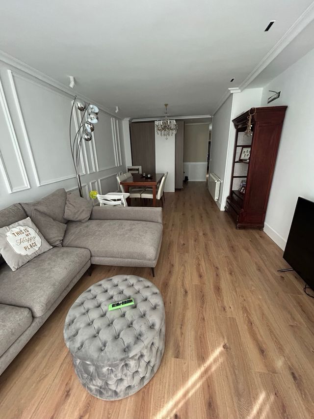 Sofá chaise longue gris