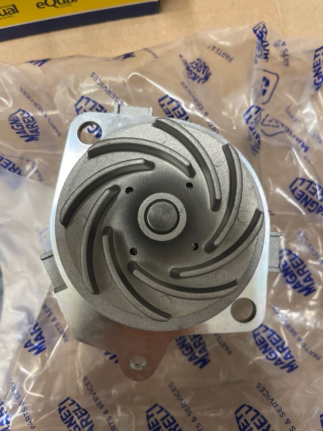 Pompa Acqua Magnetti Marelli VP00317