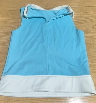 Blusa sin mangas azul y blanca - Talla S