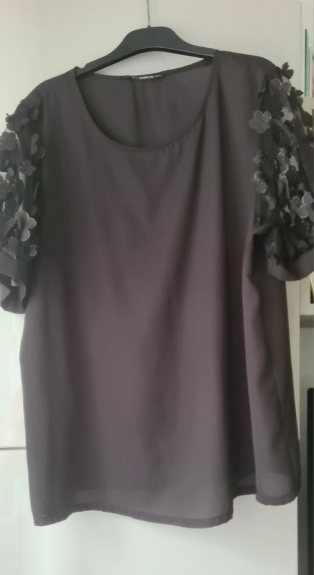 Blusa SHEIN nera a maniche corte