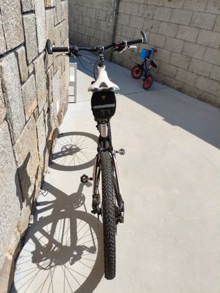 Bicicleta MTB Ghost Lector 7700 Carbono