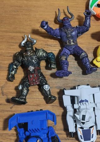 Lotto giocattoli 14 pezzi