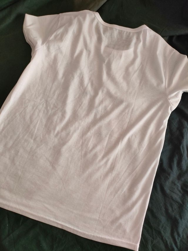 Camiseta blanca libélulas diente león