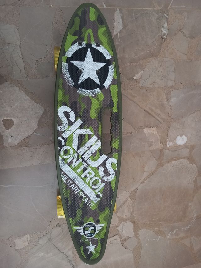 Skateboard Skids Control 24"