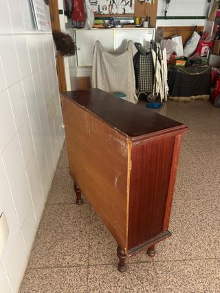 Armario madera 3 cajones.