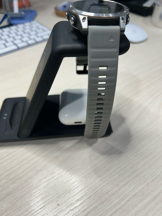 Base carga inalámbrica 3 en 1 para sobremesa