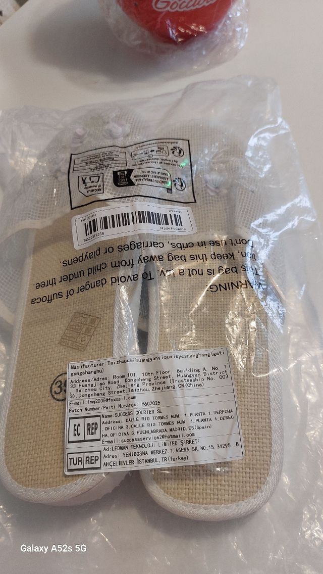 Ciabatte estive bianche - Numero 39 2 paia