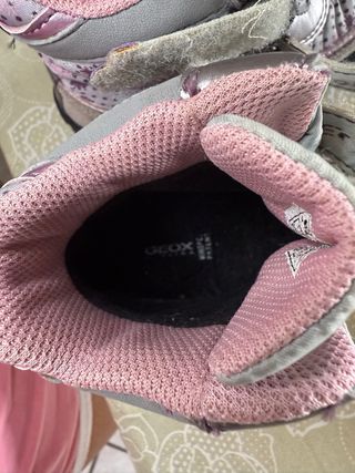 Scarponcini Geox Sport bimba
taglia 23