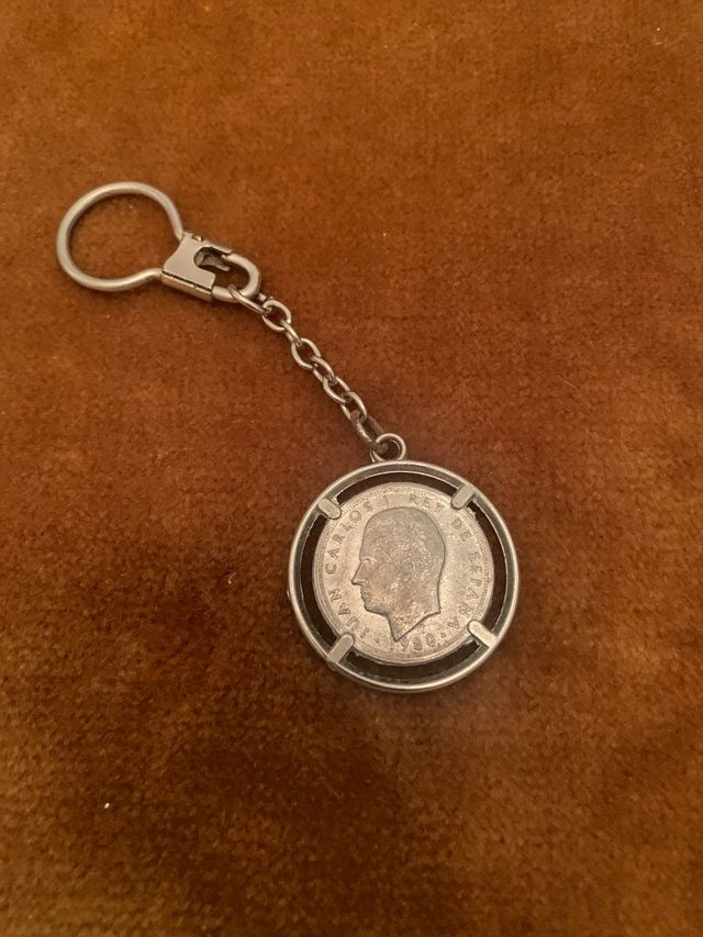 Llavero moneda 50 pesetas