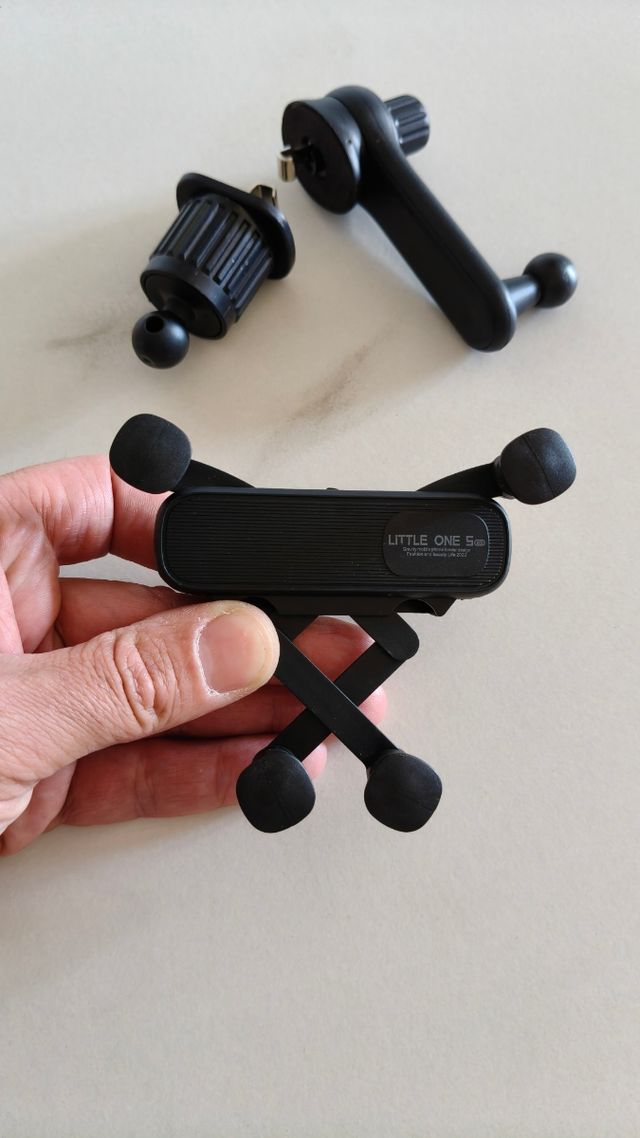 Soporte móvil coche LITTLE ONE 5.0