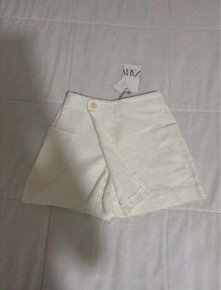 Falda pantalón blanca Zara