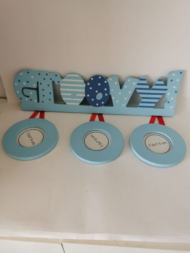 Cuadro para fotos infantil nuevo.