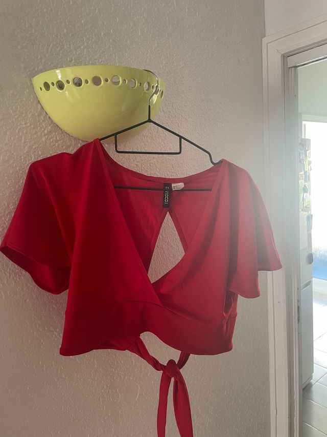 Top rojo H&M espalda abierta - Talla S