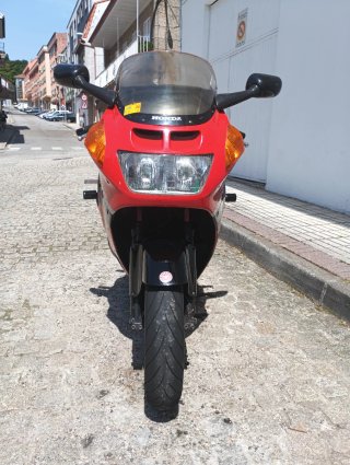 Honda CBR 1000F Super Sport