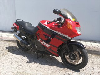 Honda CBR 1000F Super Sport