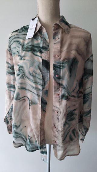 Blusa Stradivarius 