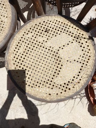 4 sillas antiguas de mimbre