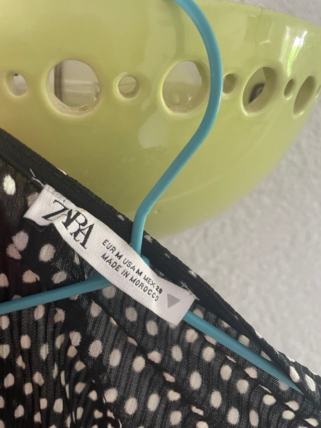 Blusa Zara topos - negra y blanca