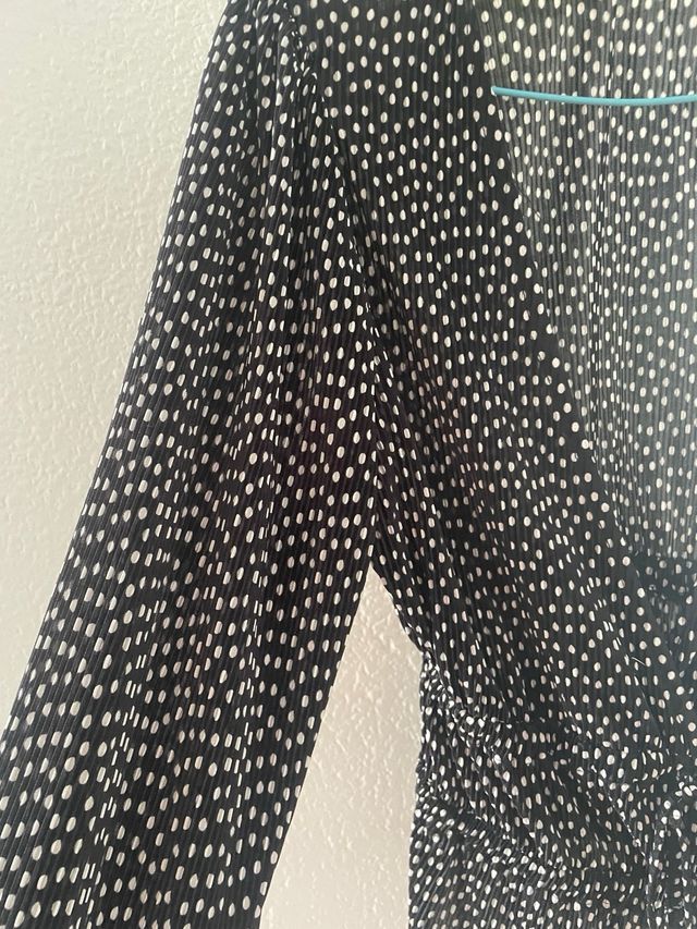 Blusa Zara topos - negra y blanca