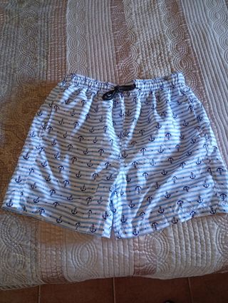 Bañadores rayas azules y blancas