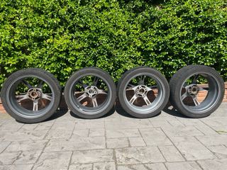 Llantas Japan Racing 18" 4 unidades con neumaticos