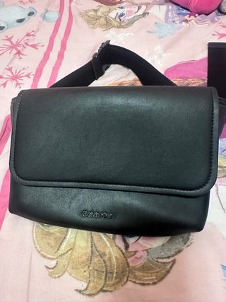 Riñonera Calvin Klein - Negra
