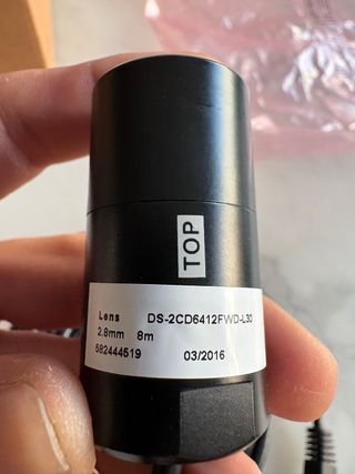 Mini cámara DS-2CD6412FWD-L30 2.8mm