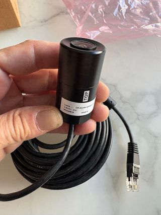 Mini cámara DS-2CD6412FWD-L30 2.8mm