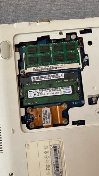 2 Memorias RAM DDR3 SODIMM – 8GB y 4GB para portát