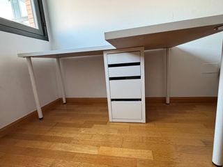 VERSATIL Escritorio blanco