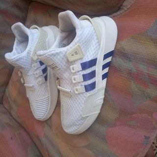 Adidas zapatillas deportivas blancas y azules