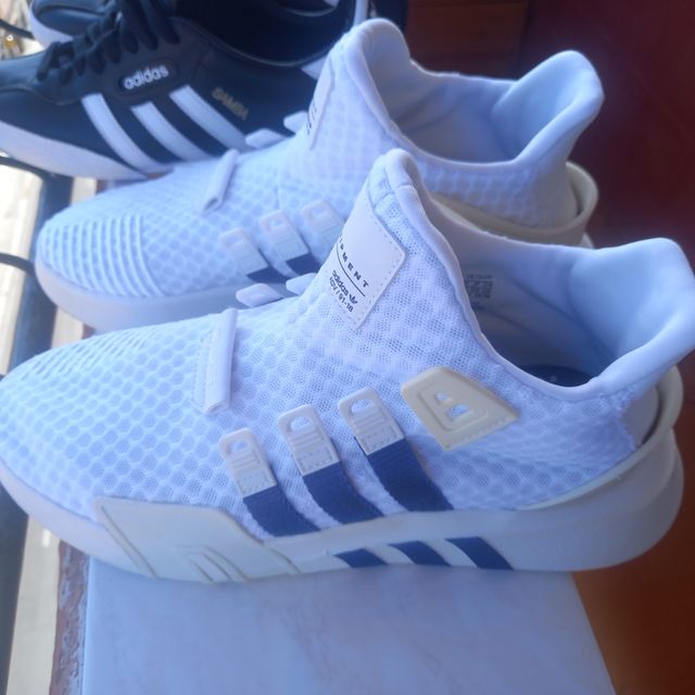 Adidas zapatillas deportivas blancas y azules