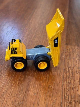 Lote Minis CAT: Excavadora, Camión y Hormigonera