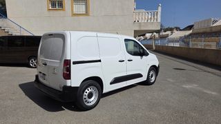 Peugeot Partner PREMIUM STANDART 600kg 130cv