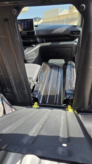 Peugeot Partner PREMIUM STANDART 600kg 130cv