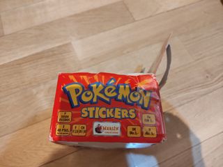 Caja vacía Pokemon Merlin Roja