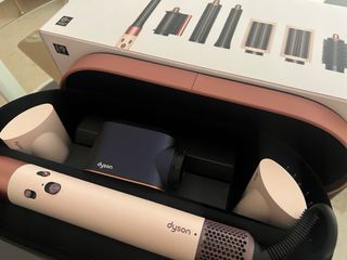 Dyson Airwrap i.d. - Riccio e liscio