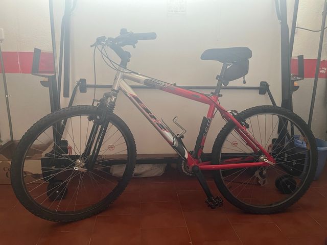 Bicicleta montaña BH Over XC440