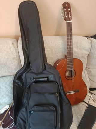 Guitarra Admira Málaga