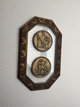 2 Placas Decorativas Metal/Cristal