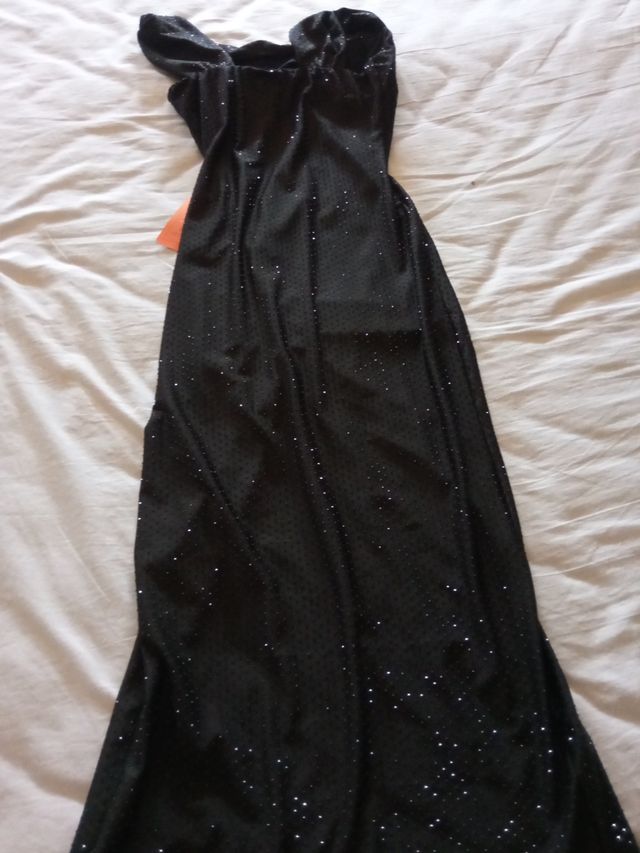 Vestido negro noche brillo