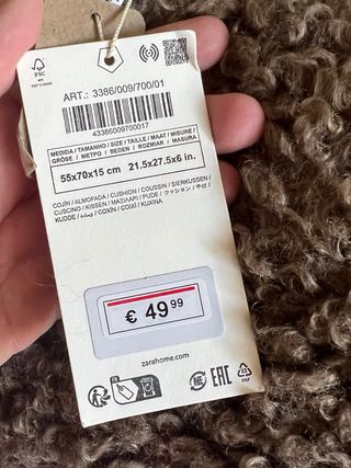 Cojines Zara Home marrón